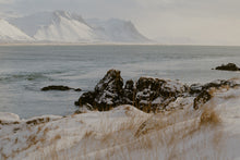 Load image into Gallery viewer, 1. viðburður. KK, fordrykkur, matur og gisting á Hótel Búðum. Val um tvær dagsetningar: 30. & 31. október. Kjör fyrir tvo.